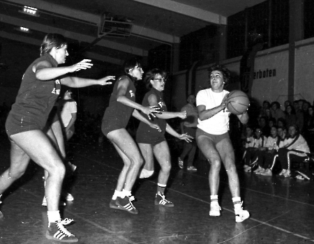 19701105 Basketball 05 - Firestone Wien 3