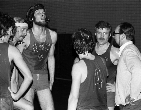 19720210 Basketball SSC, Trainer Meier