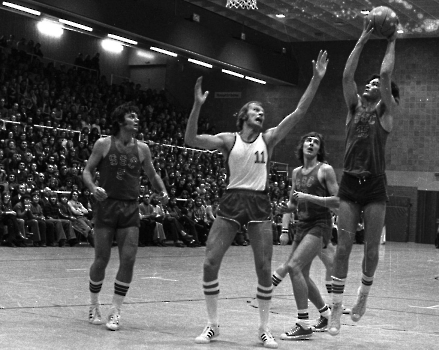 19750119 SSC - Hannover, Schofield (l)