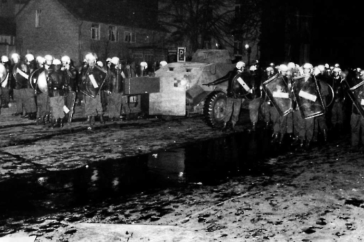 19810331 Hausbesetzung Friedrichstr 9