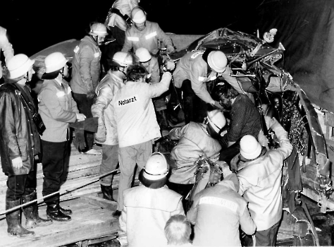 19820305 Unfall LKWs BAB 2