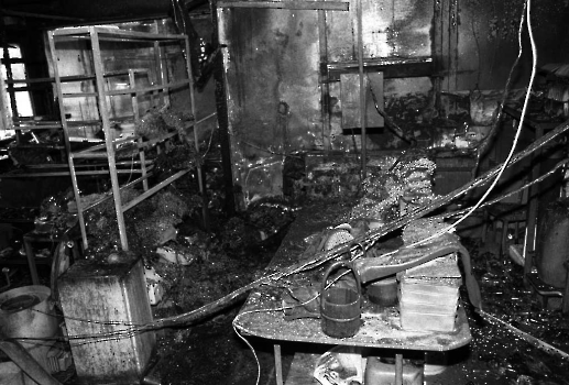 19830207 Feuer Elektro Röhren 1