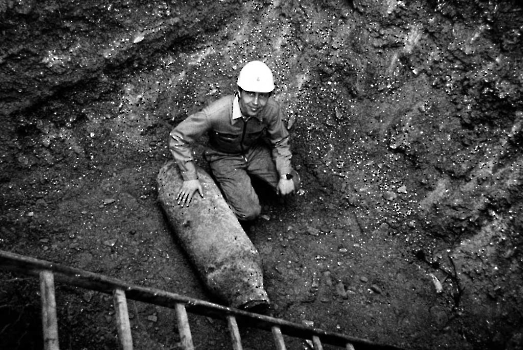 19830329 Bombenfund Maschmühlenweg 1