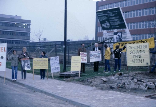 19830422 Demo Primatenzentrum 5