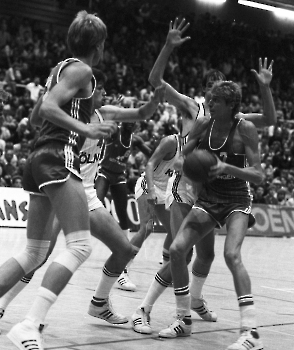 19831008 ASC - Saturn Köln 1