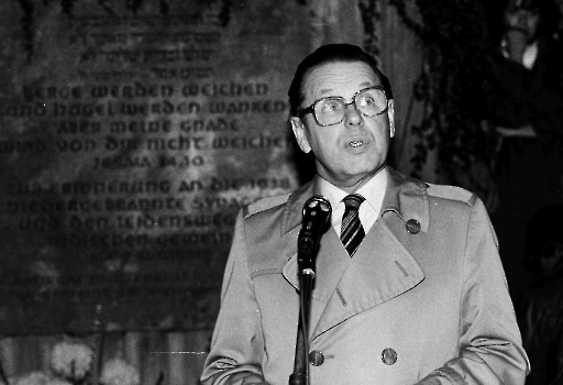 19831100 Gedenkfeier Synagoge 1