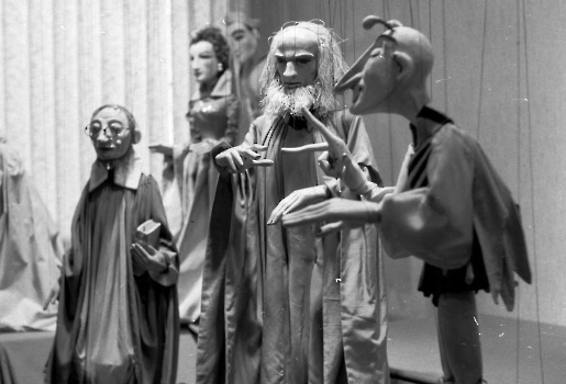 19850313 Puppenspieler H. Siegel 1