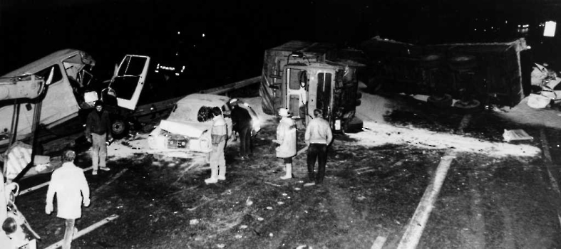 19850315 Unfall BAB PKW LKW