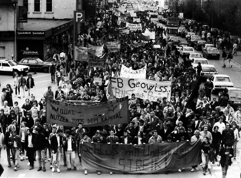 19870513 Uni Demo 16