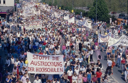 19870513 Uni Streik 1