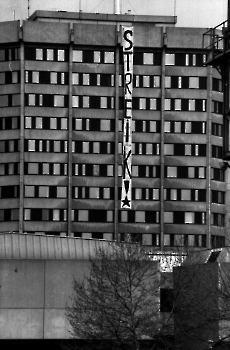 19870526 Uni Demo 14