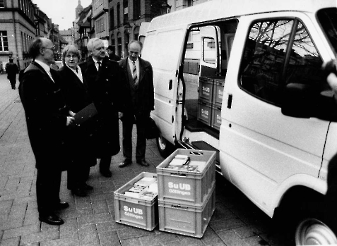 19910301 Bücherauto für Bibliothek, Schuchardt