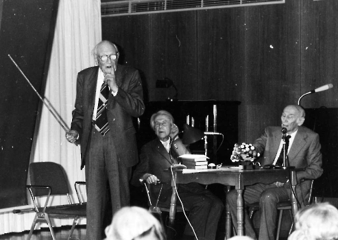 19910413 Professoren Knecht,Hund, Grupe