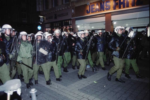 19951002 Demo Innenstadt 1