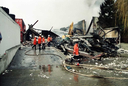 19971229 Feuer Papier Nette 3